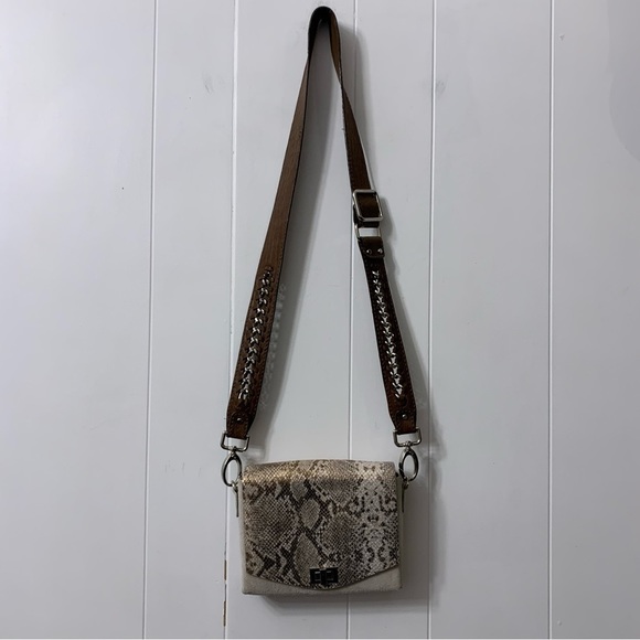 Free People Metallic Leather Snake Snakeskin Print Bag Purse Small Crossbody - Picture 3 of 16